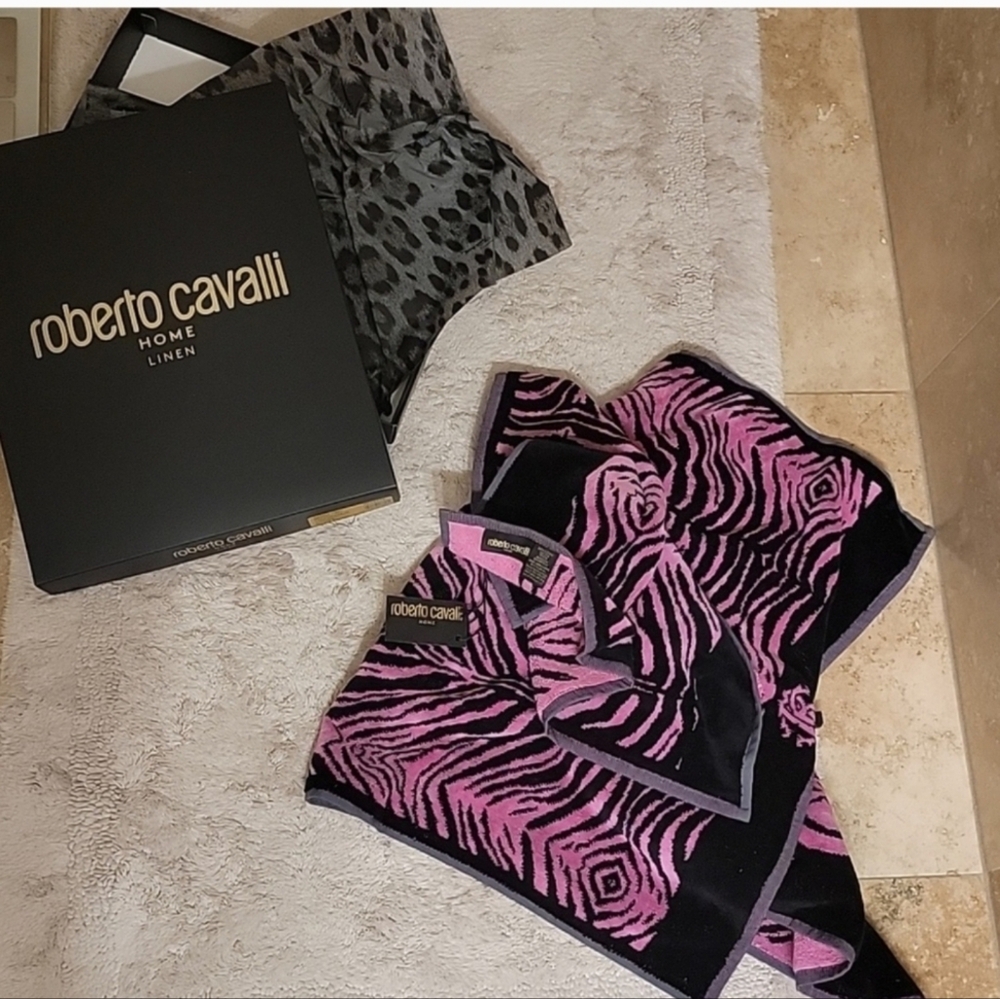 Roberto Cavalli Pink and Black Zebra Print Towel Set